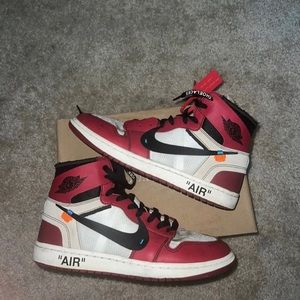(SOLD) OFF-WHITE JORDAN 1 CHICAGO